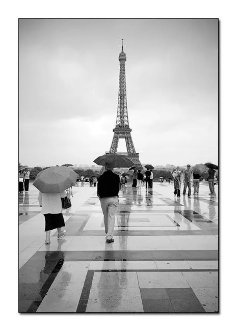 creeps2: La torre Eiffel