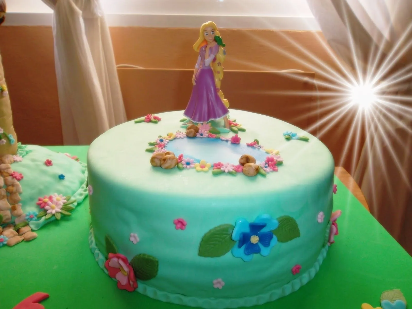 CREMA Y CHOCOLATE: TARTA PRINCESA RAPUNZEL