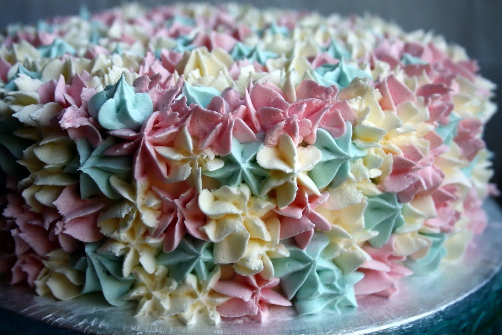 La Creme de la Creme: Una tarta muy dulce y de color pastel: LAYER ...