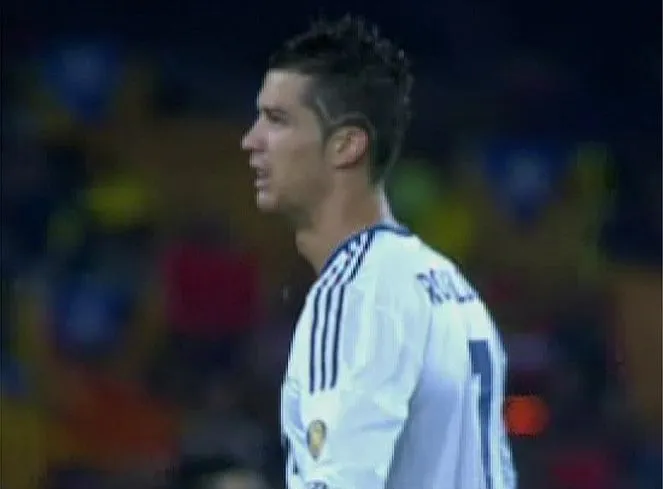 Cristiano Ronaldo estrenó corte de pelo para el Clásico | Mas ... Cristiano Ronaldo estrenó corte de pelo para el Clásico | Mas ...