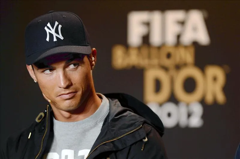 Cristiano Ronaldo es para Ferguson un futbolista "completo" y ... Cristiano Ronaldo es para Ferguson un futbolista "completo" y ...