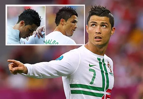 Cristiano Ronaldo y su look semi-rapado hacen historia para ... Cristiano Ronaldo y su look semi-rapado hacen historia para ...