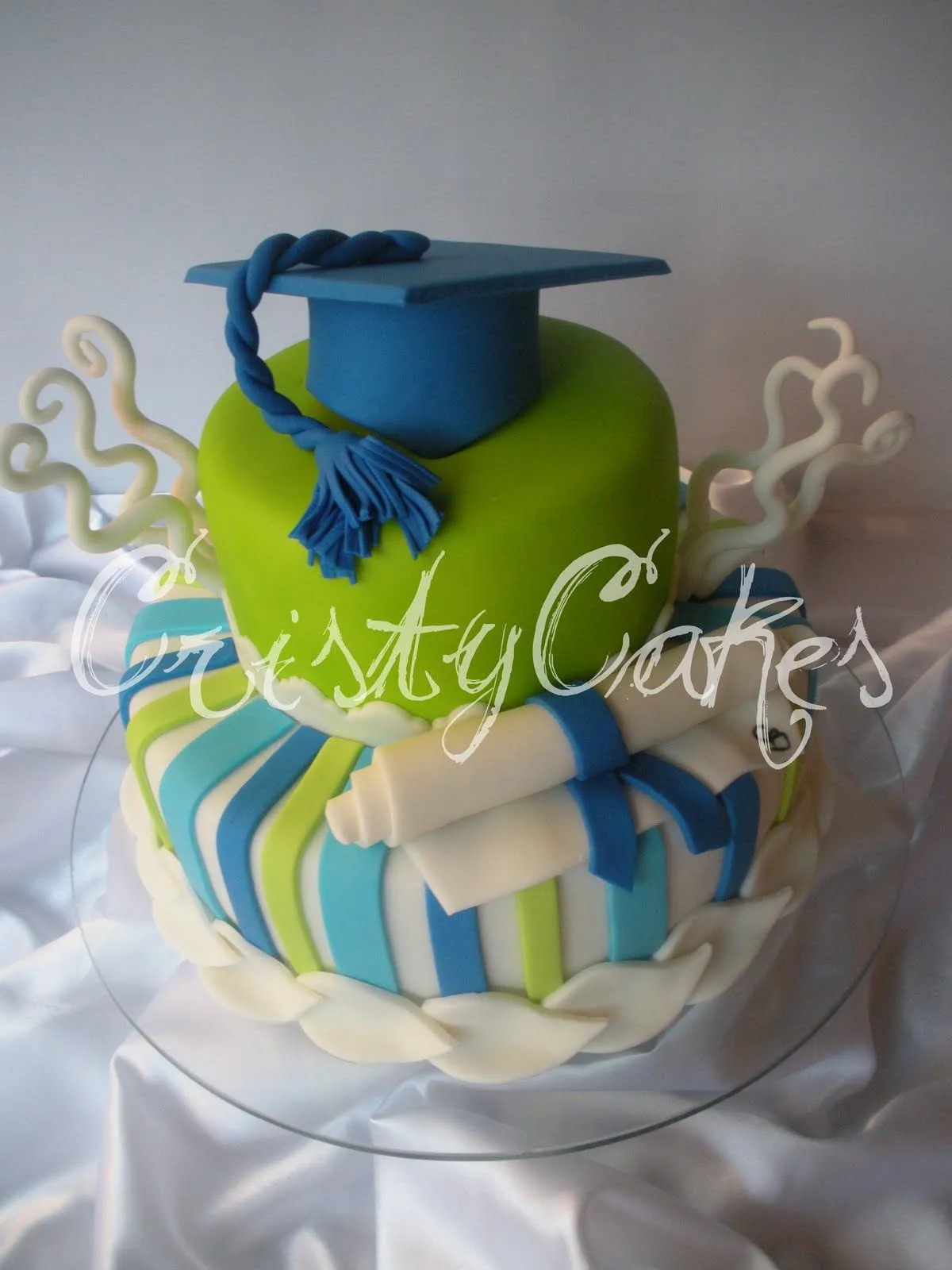 Cristy's Cakes: Graduaciones, Julio el mes de las Graduaciones Cristy's Cakes: Graduaciones, Julio el mes de las Graduaciones