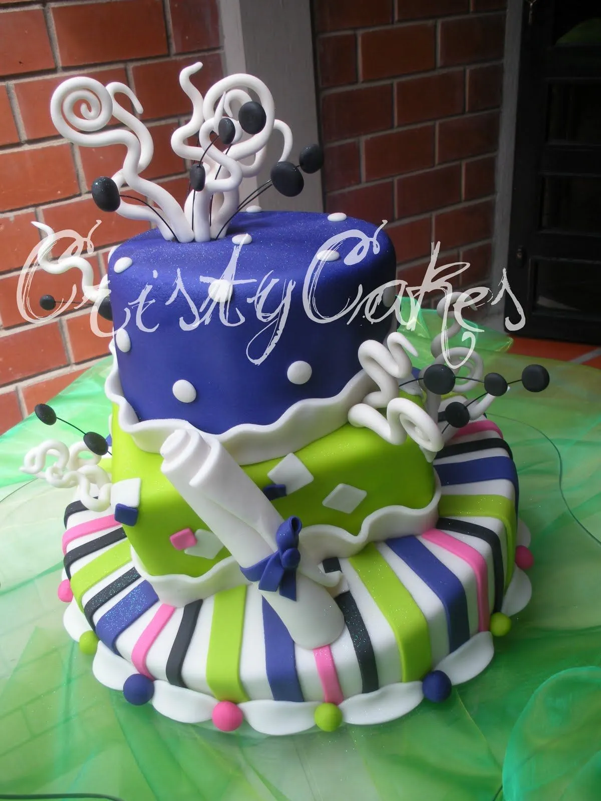 Cristy's Cakes: Graduaciones, Julio el mes de las Graduaciones Cristy's Cakes: Graduaciones, Julio el mes de las Graduaciones