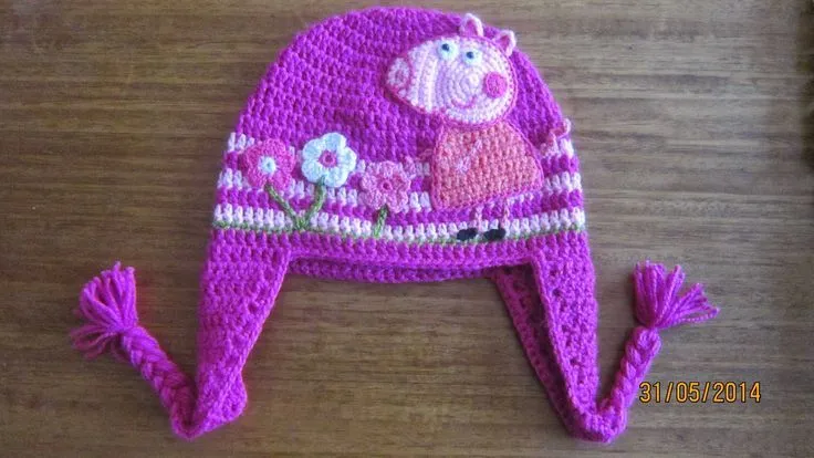 CROCHANDO MIMOS CON NINITA: GORRO A CROCHET DE PEPPA LA CERDITA ...