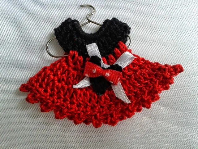 Crochet - Todo el Arte del Ganchillo: Souvenir Minnie Mouse Crochet - Todo el Arte del Ganchillo: Souvenir Minnie Mouse