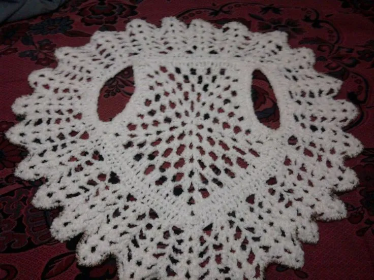 By me. Chaleco redondo tejido al crochet. (hecho a partiendo de ...