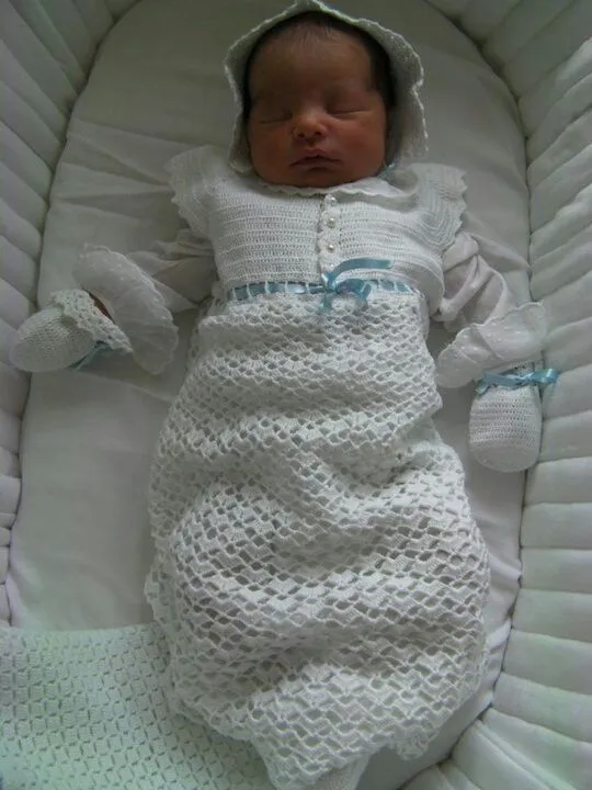 En crochet. Faldellin de bebe | Magaly Torrealba | Pinterest | Bebe