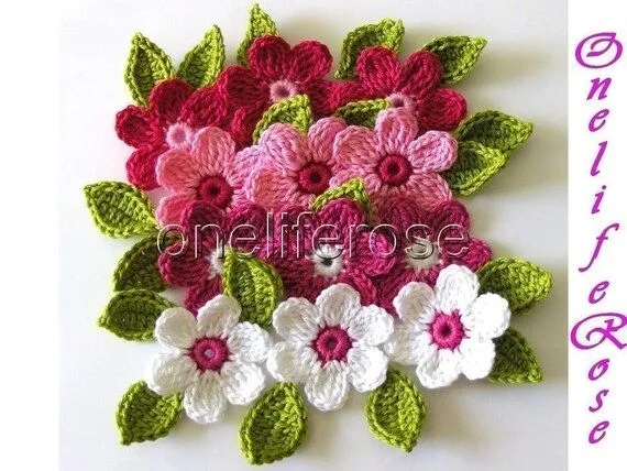 Crochet flores 12 piezas con 12 hojas... Pinky por OnelifeRosen Crochet flores 12 piezas con 12 hojas... Pinky por OnelifeRosen