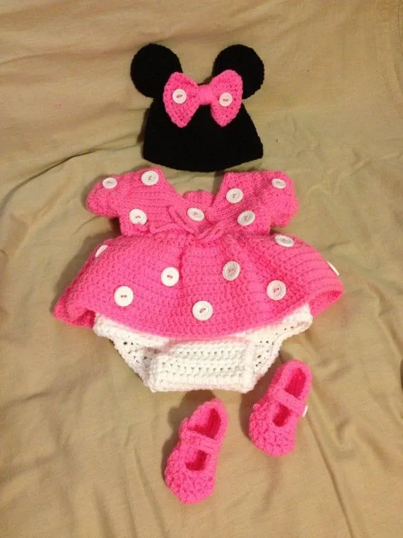Crochet Minnie Mouse por Thirty1Thirteen en Etsy Crochet Minnie Mouse por Thirty1Thirteen en Etsy