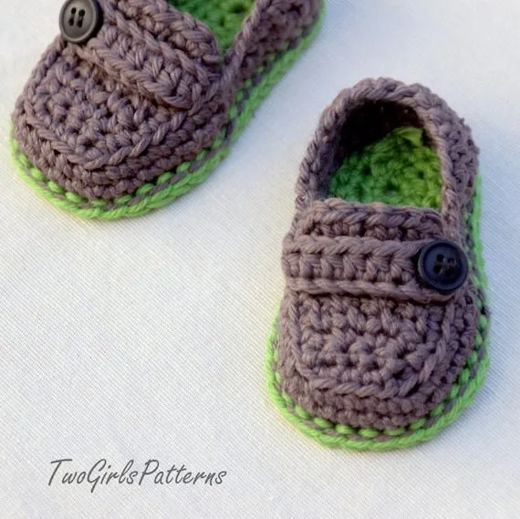 Crochet Patrón bebé niño Lil' mocasines por TwoGirlsPatterns