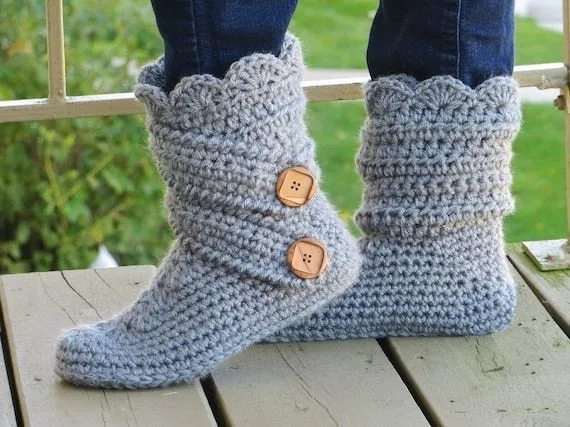 Crochet Patrón de zapatillas de mujer botas por CrochetBabyBoutique