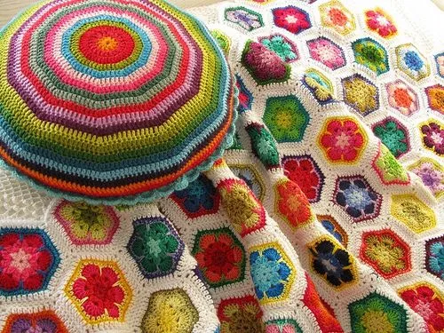 La Crochetnauta: African Flower / Flor africana tutorial La Crochetnauta: African Flower / Flor africana tutorial