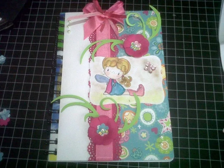 Cuadernos escolares decorados | ALTERADOS | Pinterest Cuadernos escolares decorados | ALTERADOS | Pinterest