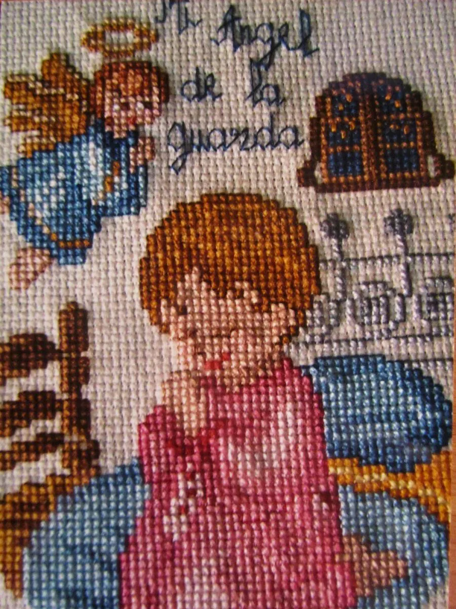 cuadro a punto de cruz de niño rezando al ángel de la guarda | Manualidades cuadro a punto de cruz de niño rezando al ángel de la guarda | Manualidades