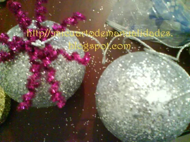 Mi cuarto de manualidades * Esther *: Esferas de navidad decoradas Mi cuarto de manualidades * Esther *: Esferas de navidad decoradas