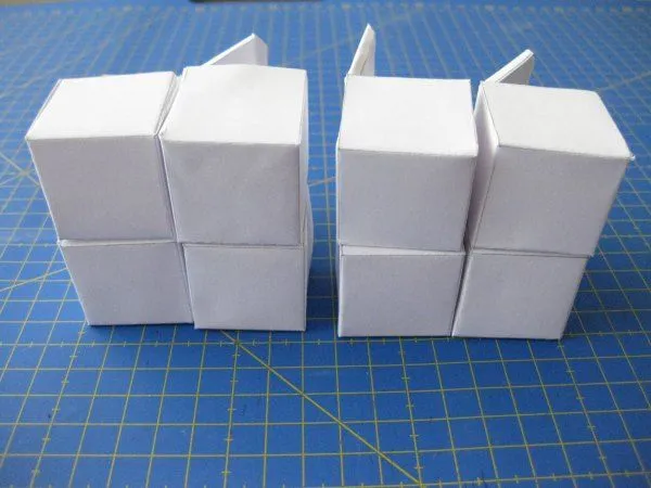 Cubo Rubik 2x2 para ser construido por niños - Ikkaro Cubo Rubik 2x2 para ser construido por niños - Ikkaro