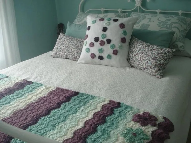 Alcolchados y pies de cama on Pinterest | Tejido, Pies and Tejidos Alcolchados y pies de cama on Pinterest | Tejido, Pies and Tejidos