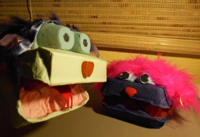 cuentosconencantoblog: Un títere de guante con peluche. cuentosconencantoblog: Un títere de guante con peluche.