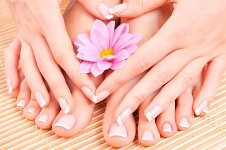 Cuidados de Manos y Pies en Estética Silvia en Villarejo de ... Cuidados de Manos y Pies en Estética Silvia en Villarejo de ...
