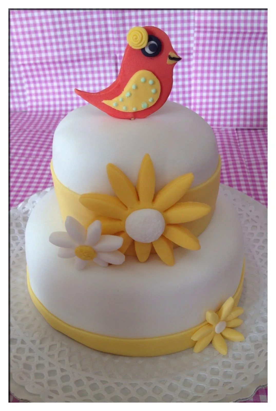Cuky Cakes: Endulzándonos la vida: Mini tarta de dos pisos con ... Cuky Cakes: Endulzándonos la vida: Mini tarta de dos pisos con ...