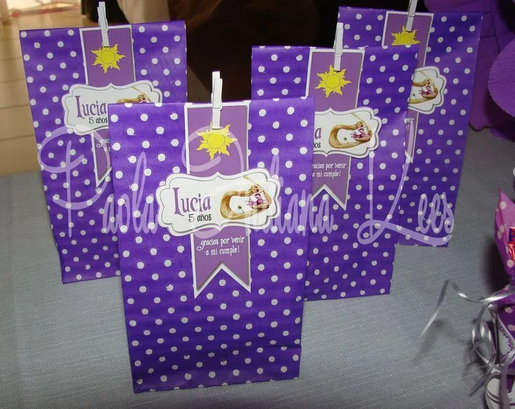 Cumple temático #Rapunzel #Bolsitas de papel para golosinas ... Cumple temático #Rapunzel #Bolsitas de papel para golosinas ...