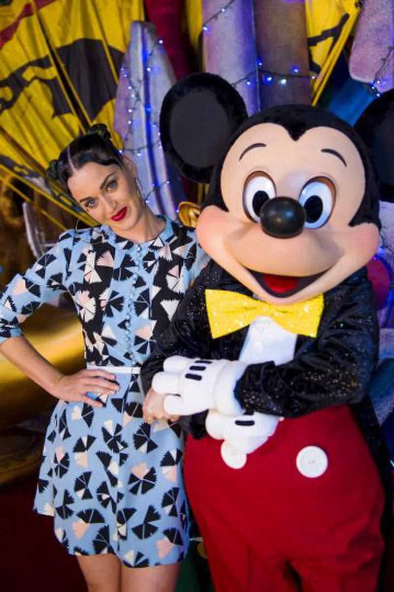 Cumpleaños 86 de Mickey Mouse: Los famosos celebran con el ratón – Publimetro Colombia Cumpleaños 86 de Mickey Mouse: Los famosos celebran con el ratón – Publimetro Colombia