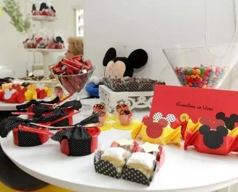 Cumpleaños un año Mickey Mouse