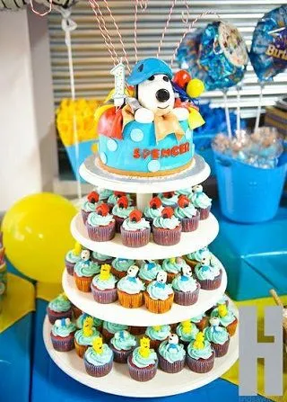 Cumpleaños de un año de Snoopy