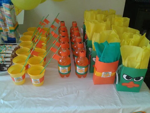 Cumpleaños temáticos YOPO: Cumpleaños Phineas and Ferb