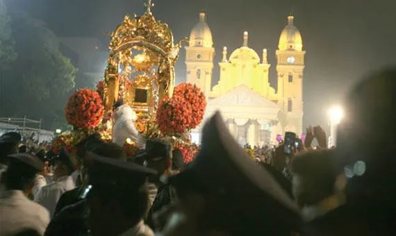El Cumpleaños de la Virgen María. | Moonmentum