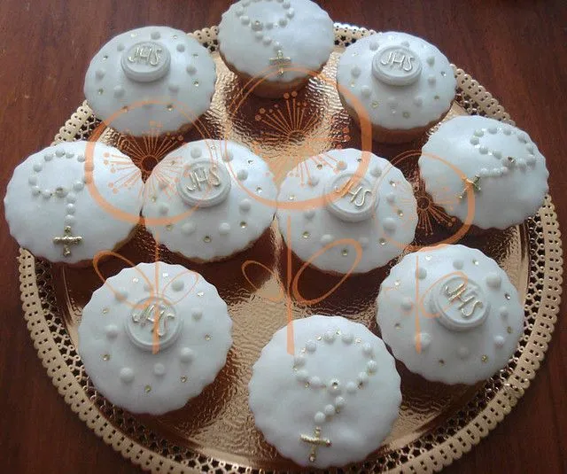 Cupcakes para primera comunión niña - Imagui