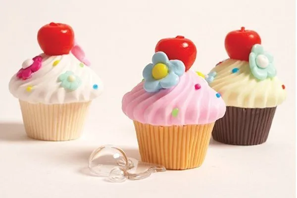 Cupcakes animados y tiernos - Imagui
