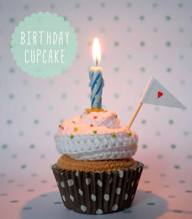 1 Cupcake de (mi) cumpleaños | I am a Mess Blog