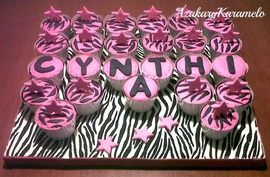 CUPCAKES CEBRA MIMI CORCUERA LIMA PERU | CUPCAKES | Pinterest