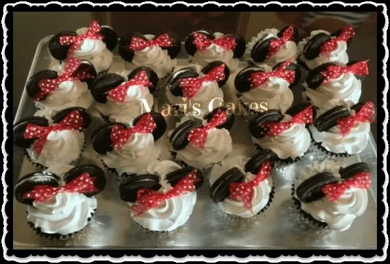 Cupcakes de Chocolate en forma de Minnie Mouse | Mari's Cakes Cupcakes de Chocolate en forma de Minnie Mouse | Mari's Cakes