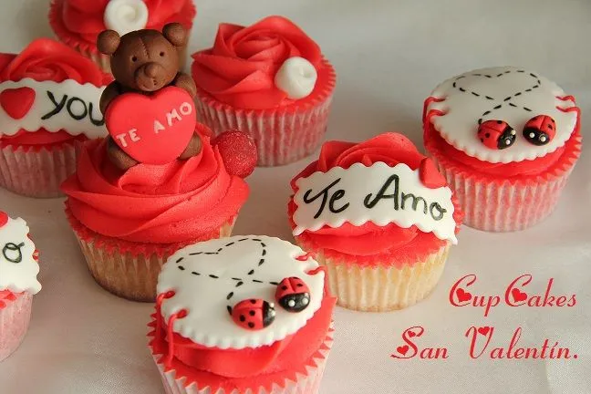 CupCakes Ivy ❤: Cupcakes Romáticos!! - Fresa ácida. CupCakes Ivy ❤: Cupcakes Romáticos!! - Fresa ácida.