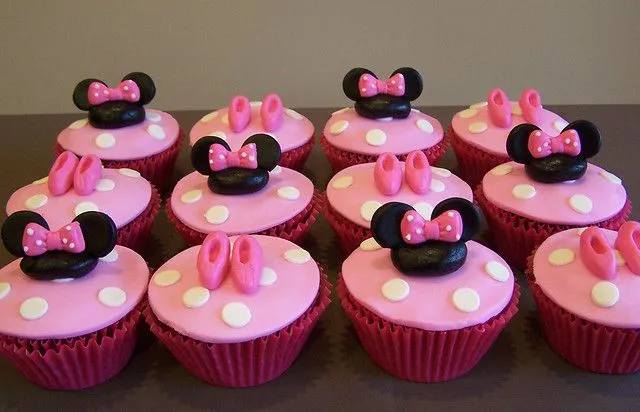 Cupcake decorados de Minnie - Imagui