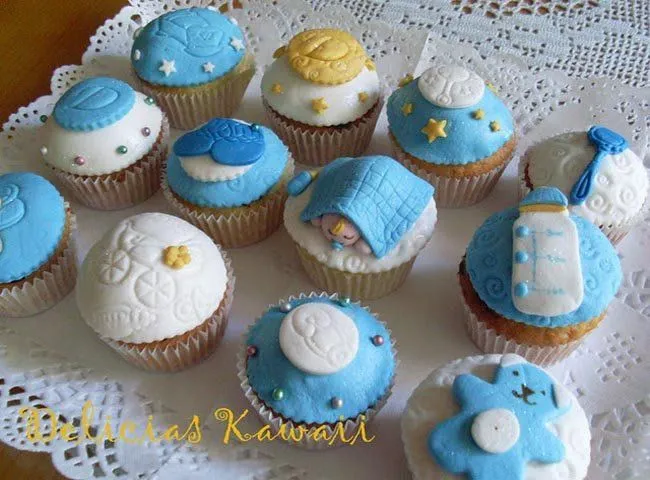 Cupcakes como regalo de nacimiento o de bautizo Cupcakes como regalo de nacimiento o de bautizo