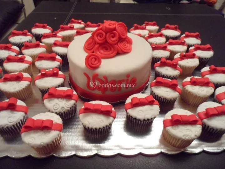 Cupcakes para 15 años - Imagui