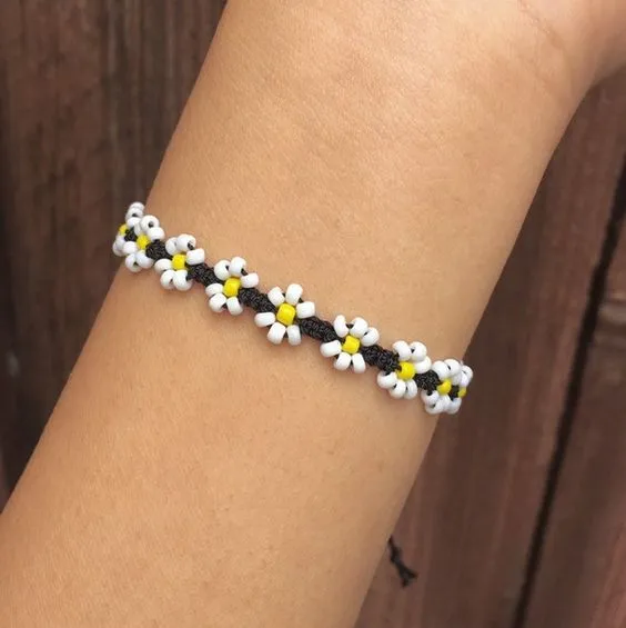 CURSO: APRENDE A REALIZAR HERMOSAS PULSERAS CON CHAQUIRA ~ Solountip.com CURSO: APRENDE A REALIZAR HERMOSAS PULSERAS CON CHAQUIRA ~ Solountip.com