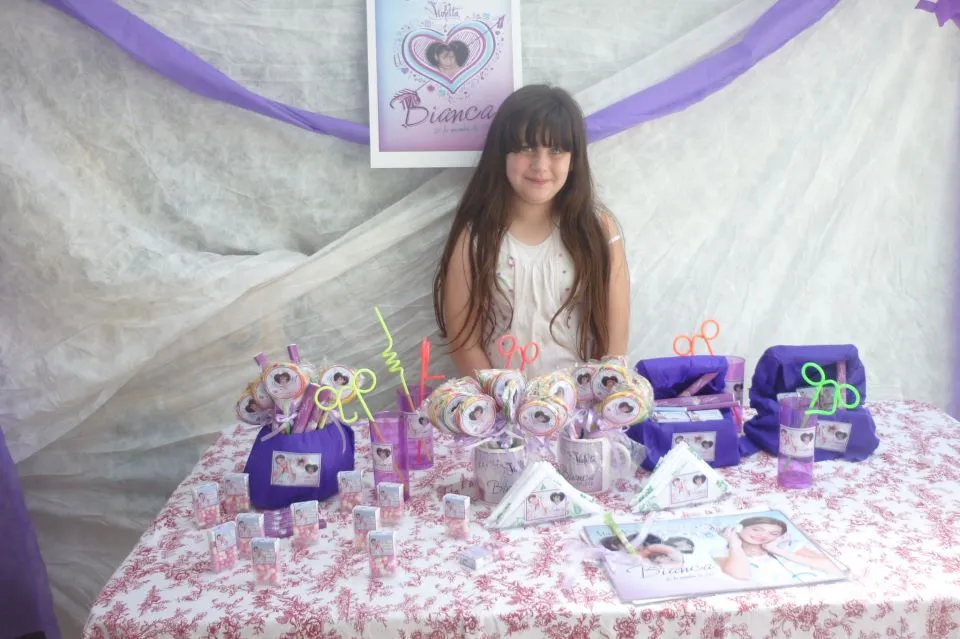 D'Ali creaciones: Cumpleaños Violetta