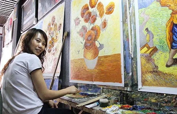 Dafen, la ciudad de los pintores en China. | Tejiendo el mundo Dafen, la ciudad de los pintores en China. | Tejiendo el mundo