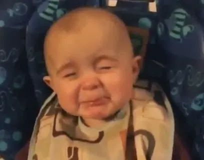 DaleGoma: Bebé llora de emoción al escuchar cantar a su madre