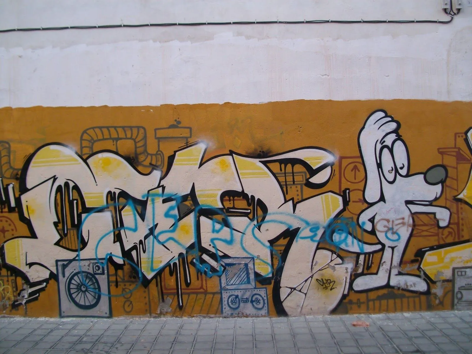 DANIEL GARCIA Dibujante todoterreno: GRAFFITIS EN MI AMADA CIUDAD ... DANIEL GARCIA Dibujante todoterreno: GRAFFITIS EN MI AMADA CIUDAD ...