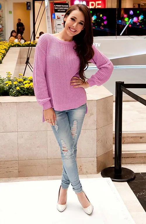 danna_paola-1---z.jpg