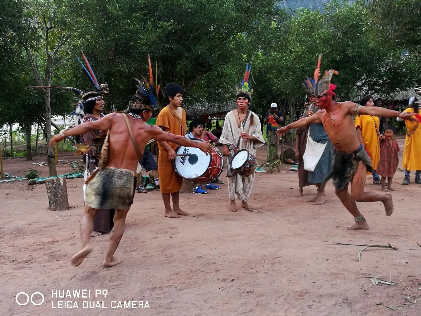 La danza y el fuego en la comunidad Asháninka de Marankiari La danza y el fuego en la comunidad Asháninka de Marankiari
