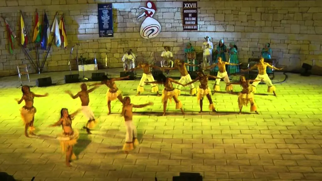 Danza en Red - Atuendos folclóricos colombianos que representan  multiculturalidad
