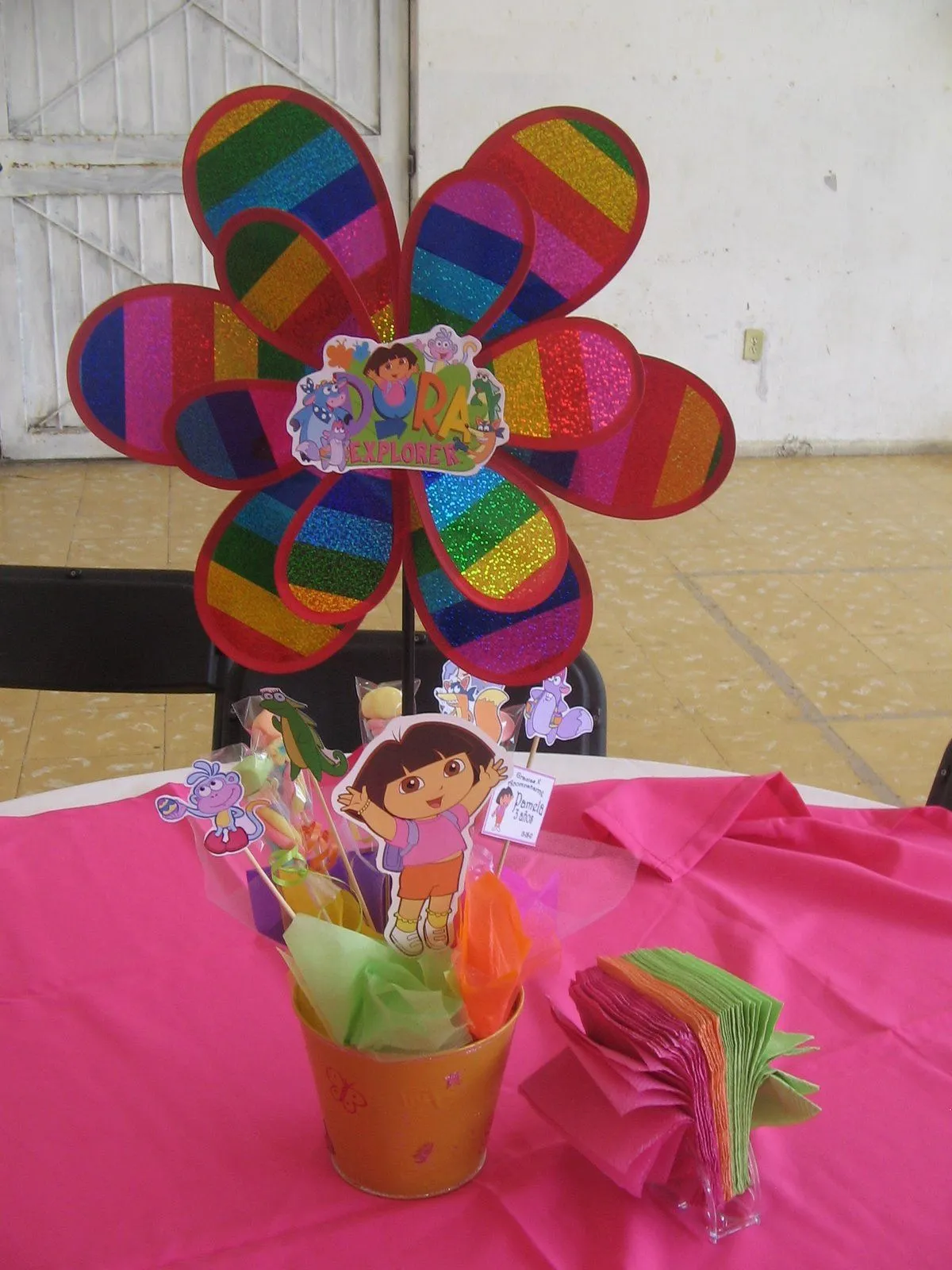 Daprisna "Dulces Recuerdo": mesa de Pastel Dora la Exploradora Daprisna "Dulces Recuerdo": mesa de Pastel Dora la Exploradora