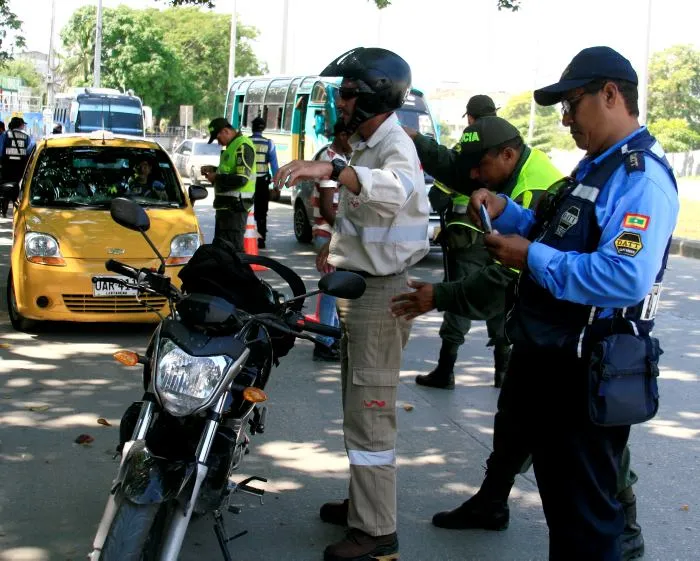 DATT y Policía Nacional firman convenio para control de tráfico en ... DATT y Policía Nacional firman convenio para control de tráfico en ...